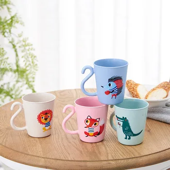 Детска мультяшная чаша за пиене, детски динозавър, пластмасова чаша за хранене, детска четка за зъби, чаша за миене на зъби с дръжка, детска чаша за закуска, напитка