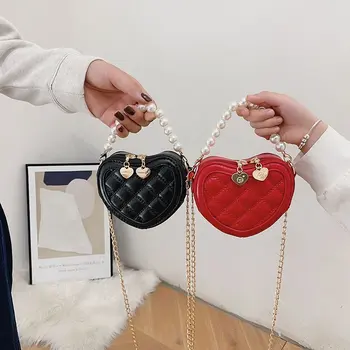 Мини чанта-месинджър с перлената дръжка за момичета, в чантата на принцесата, портфейли, чанти, сладки бебешки чанти през рамо във формата на сърце