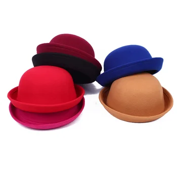 Нова кръгла фетровая шапка за възрастни и деца в британския стил, дамска елегантна шапка-бомбе с широка периферия, однотонная джаз шапка от изкуствена вълна