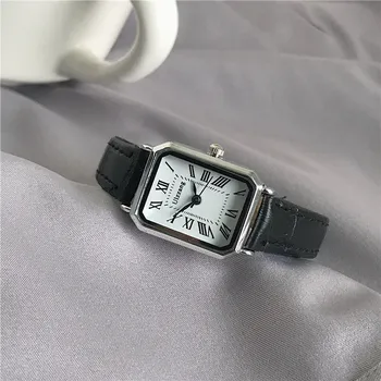 Ретро-Класически часовници случайни кварцов механизъм циферблат Кожена каишка правоъгълни часовници Модерен ръчен часовник за жени Ръчен часовник
