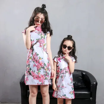 Семеен подходящо облекло за мама и малко момиче рокли qipao moderno Китай модни дрехи лято hanfu памук, реколта етнически стил
