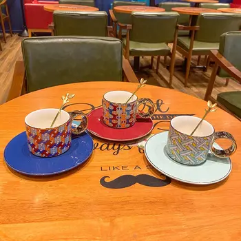 Скандинавските Кафе Чаши, Чинии, Чаени Комплекти, Ароматен Чай Керамични Чаши, Керамични Лалета Комплект Чаени Чаши Британски Кафени Чаши Комплект Чаши Кафе