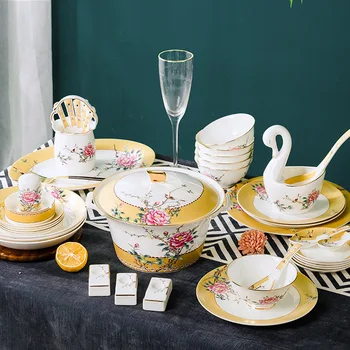 Цзиндэчжэнь, китайски керамични съдове, комбинация от практични леката луксозна посуда, прибори за хранене, креативни подаръци за дома